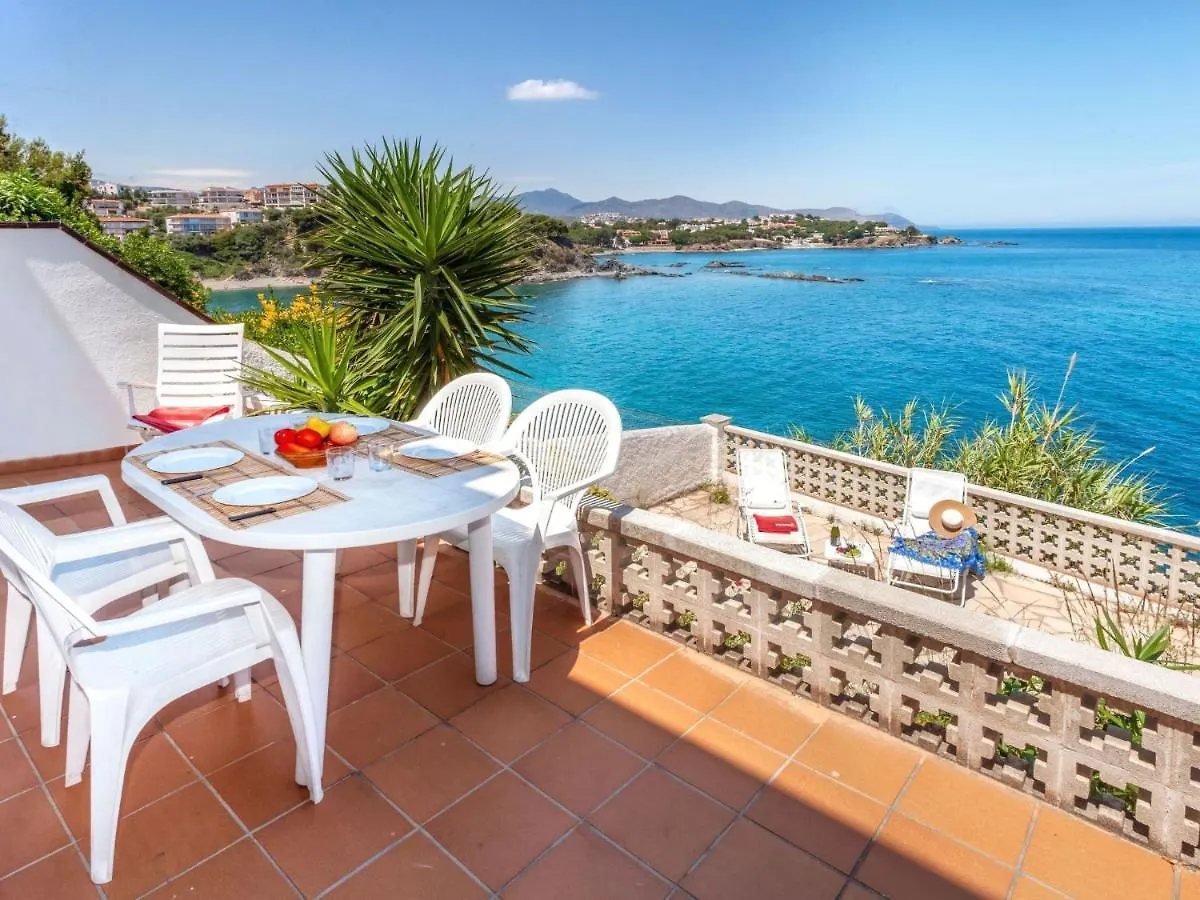 Apartment Nicolas By Interhome Llanca